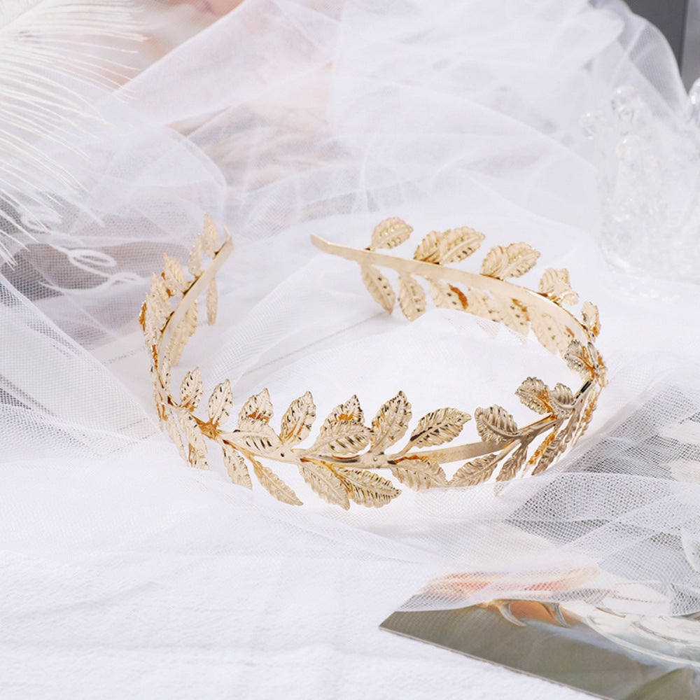 Stunning Gold Piece for Daily Wear