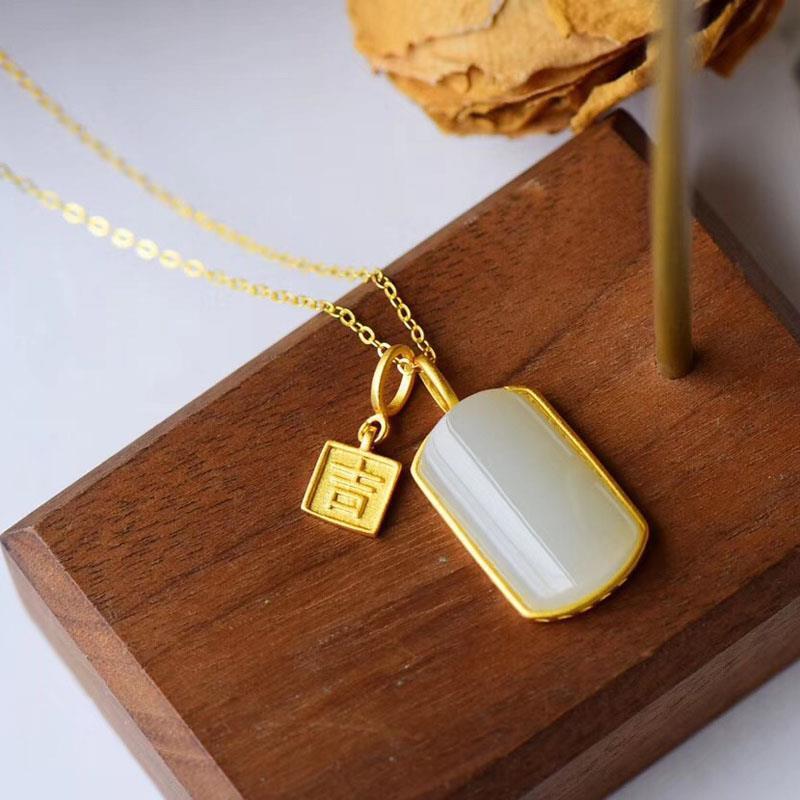 Classic Necklace with Timeless Appeal