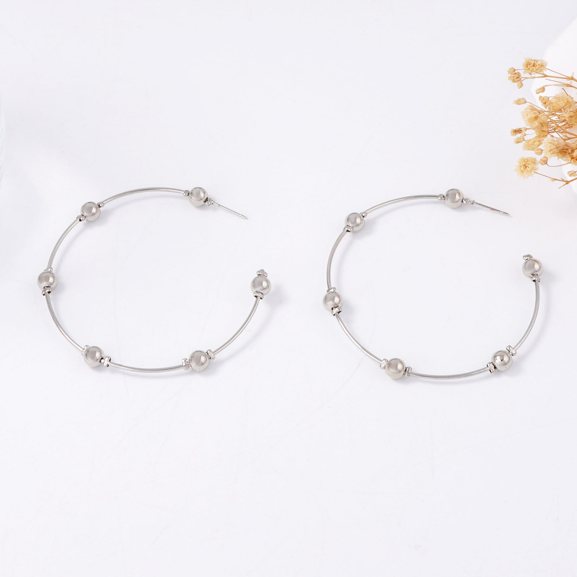 Charming Piece for Any Occasion