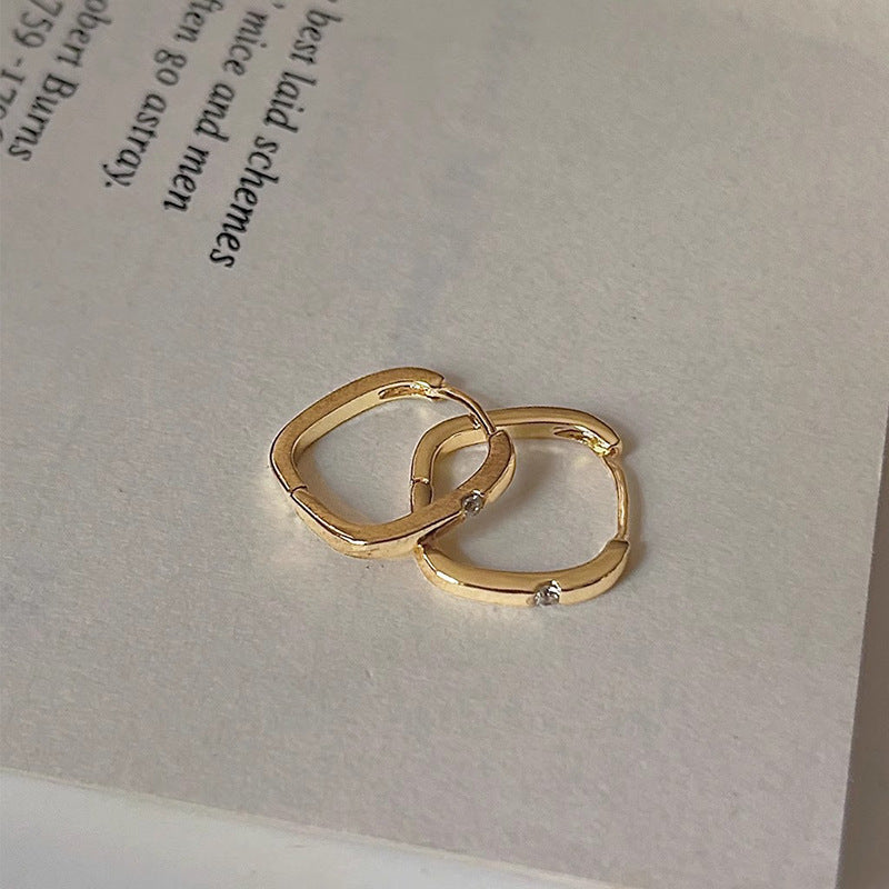 Stunning Earring for Daily Wear