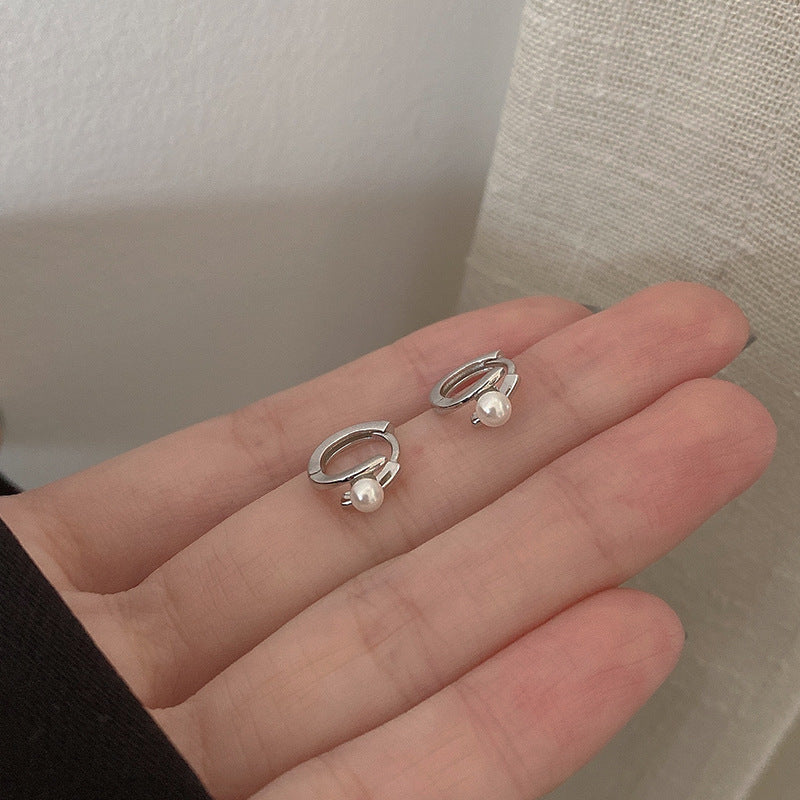 Classic Earring with Timeless Appeal