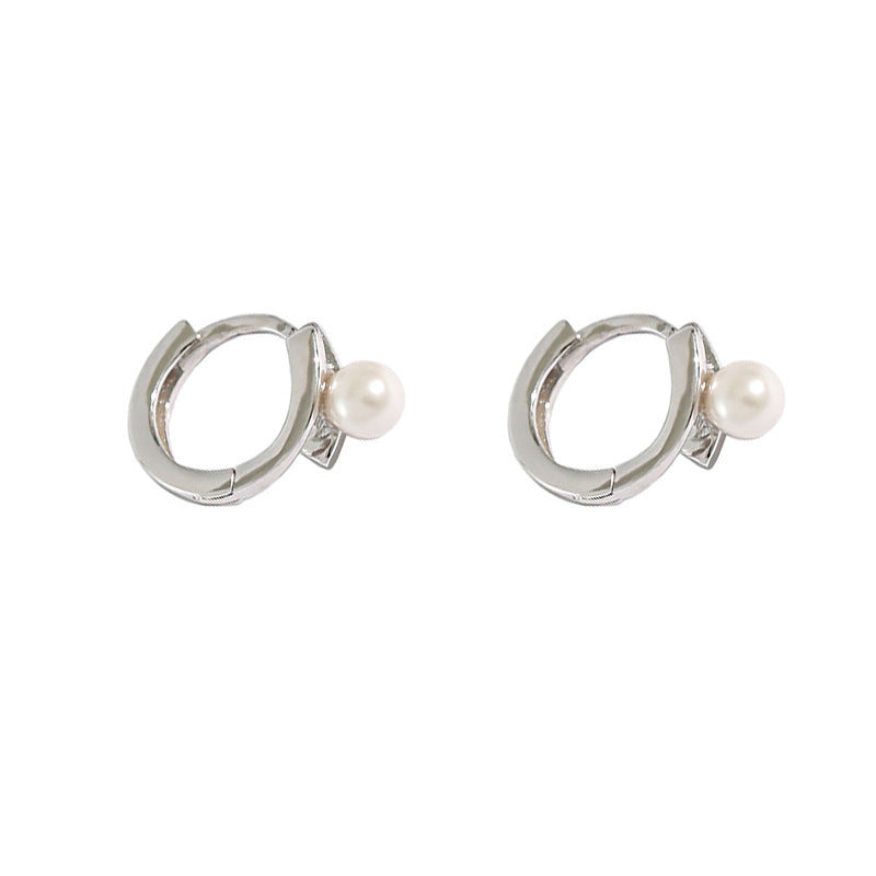 Classic Earring with Timeless Appeal