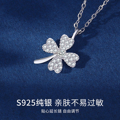 Stunning Necklace for Daily Wear