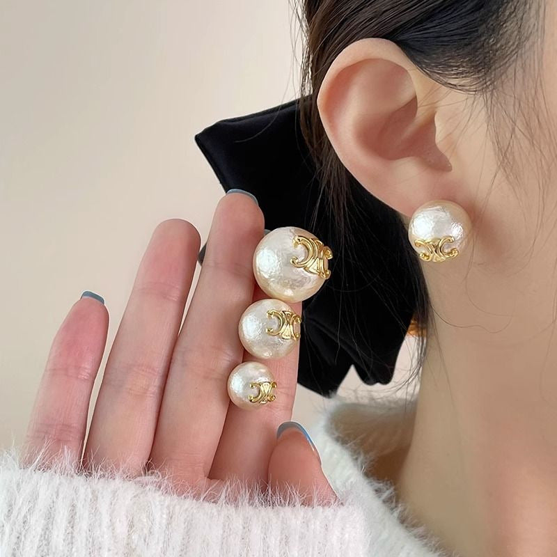 Charming Pearl Earring for Any Occasion