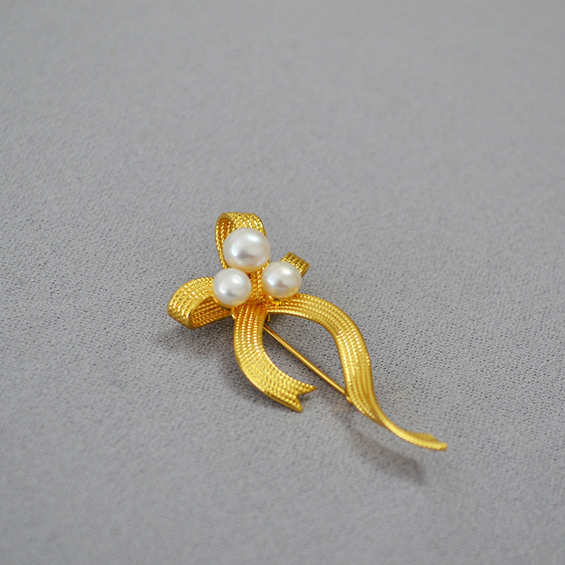 Delicate Artisan Gold Piece