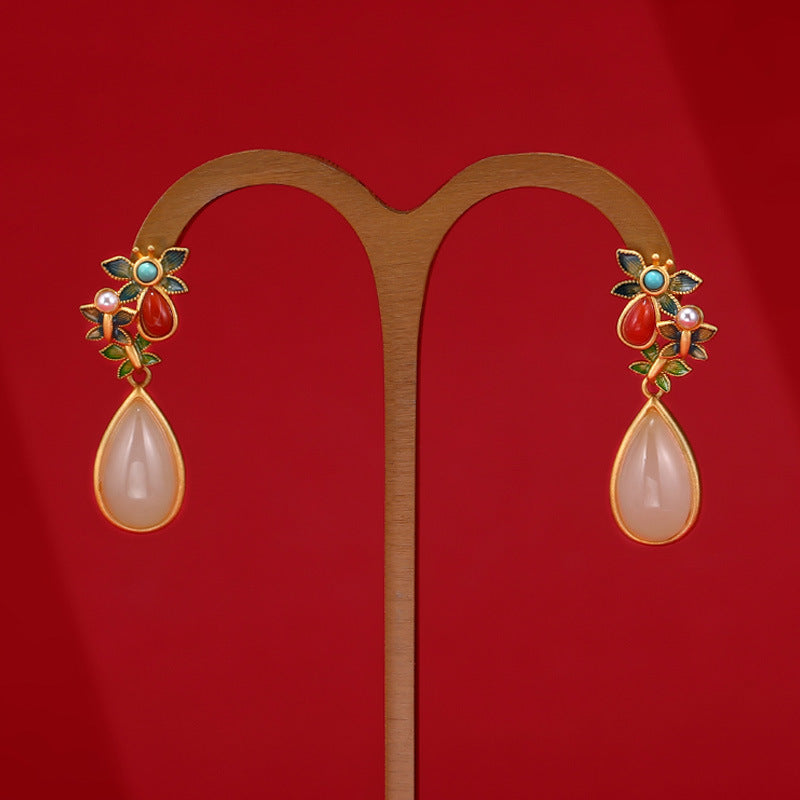 Elegant Silver Earring for Every Occasion