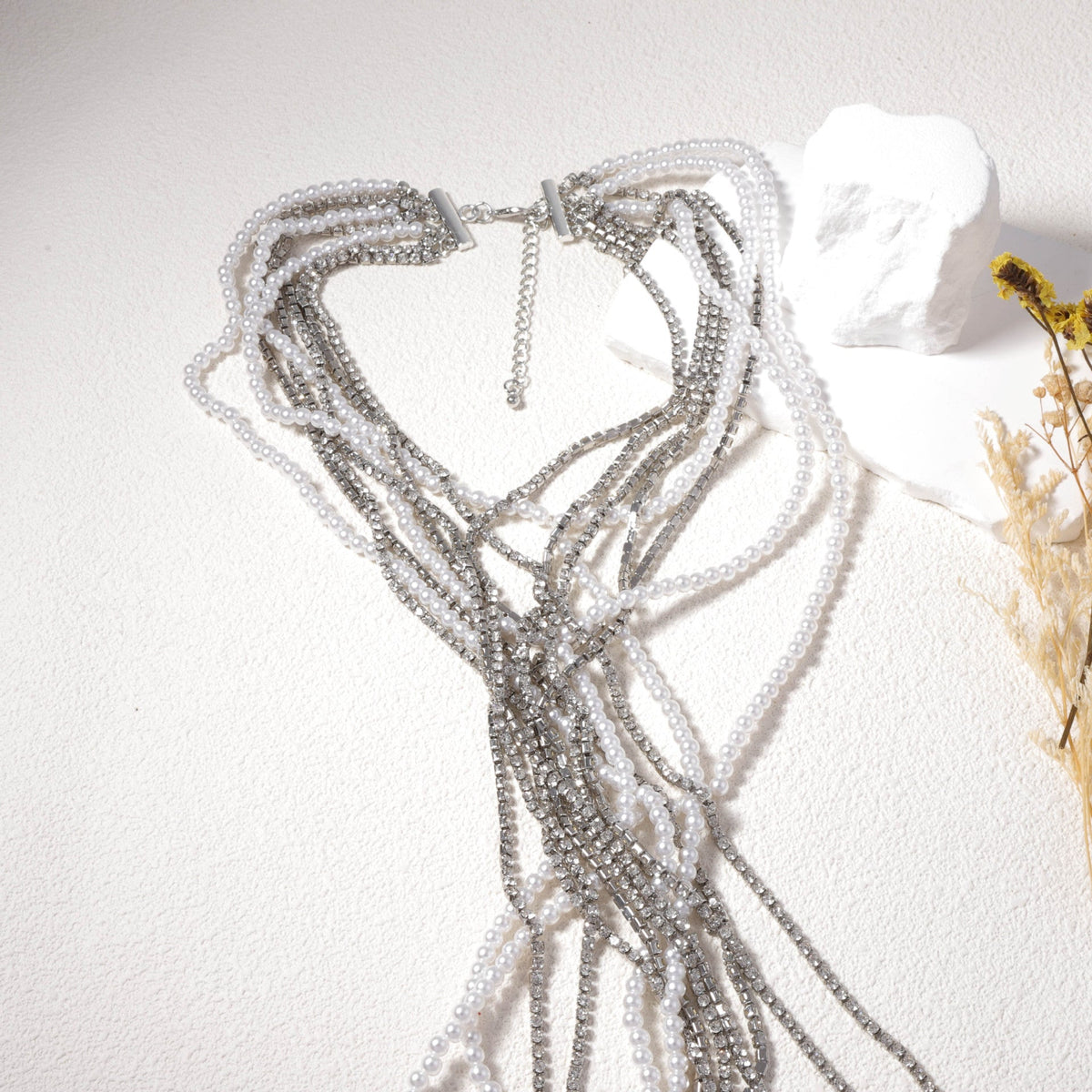 Charming Pearl Necklace for Any Occasion