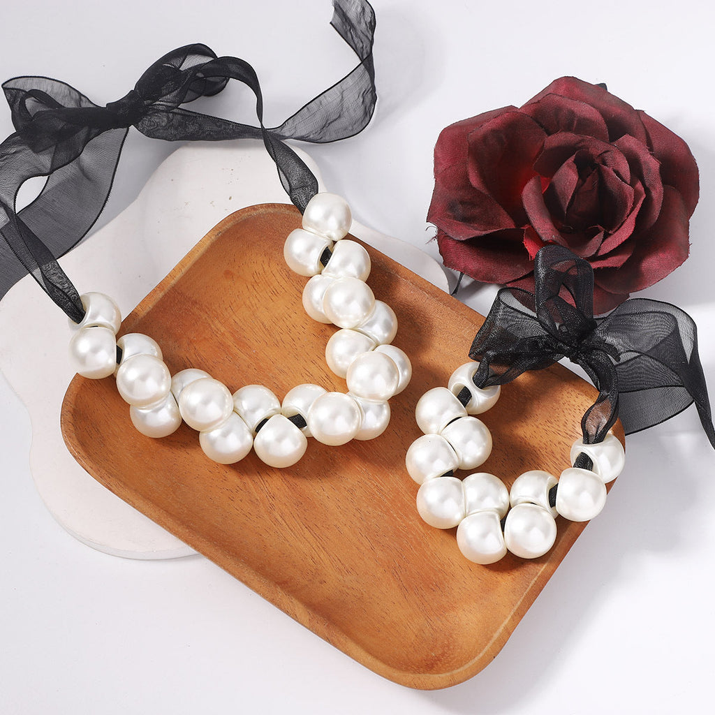 Romantic Pearl Necklace for Special Moments