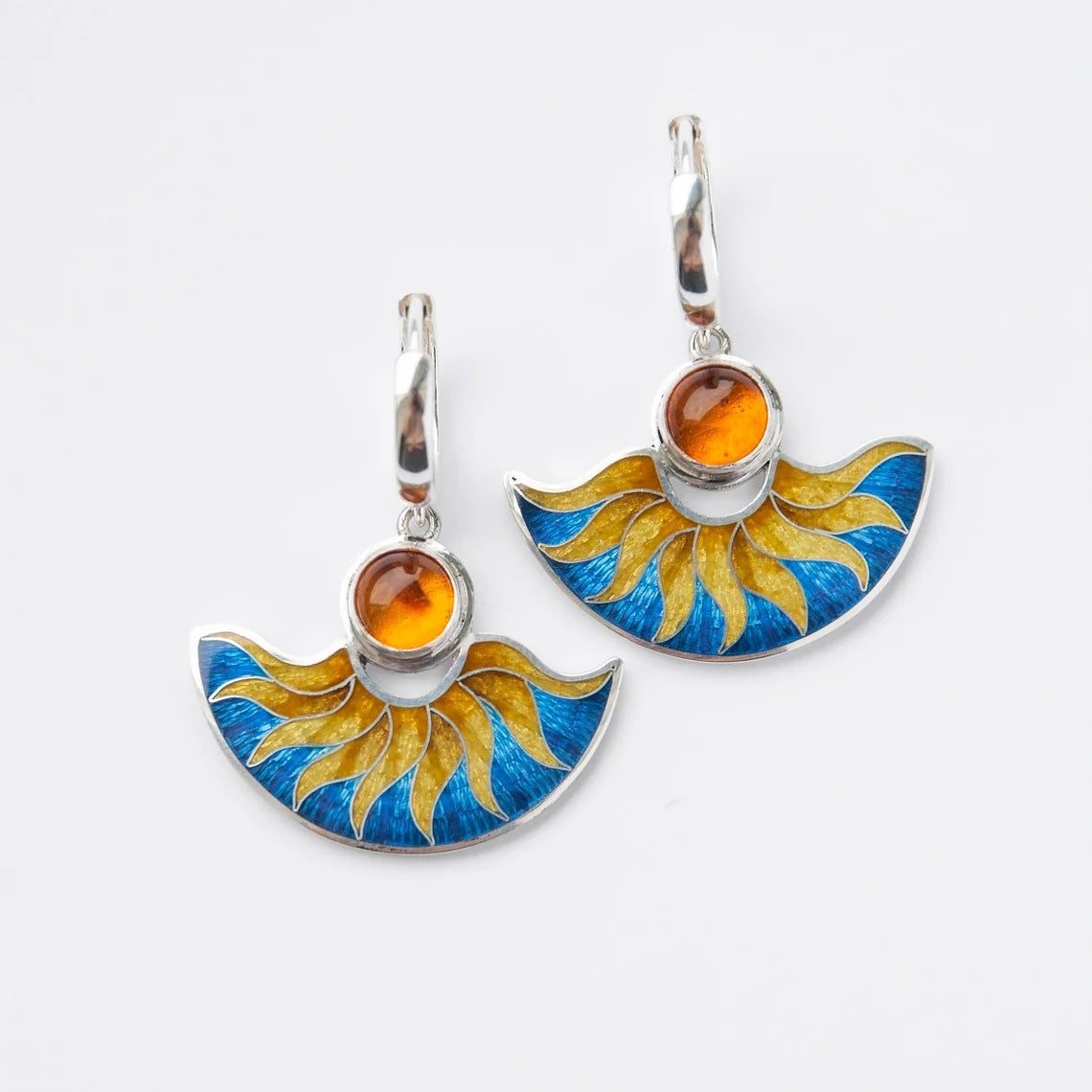 Elegant Gold Earring for Every Occasion