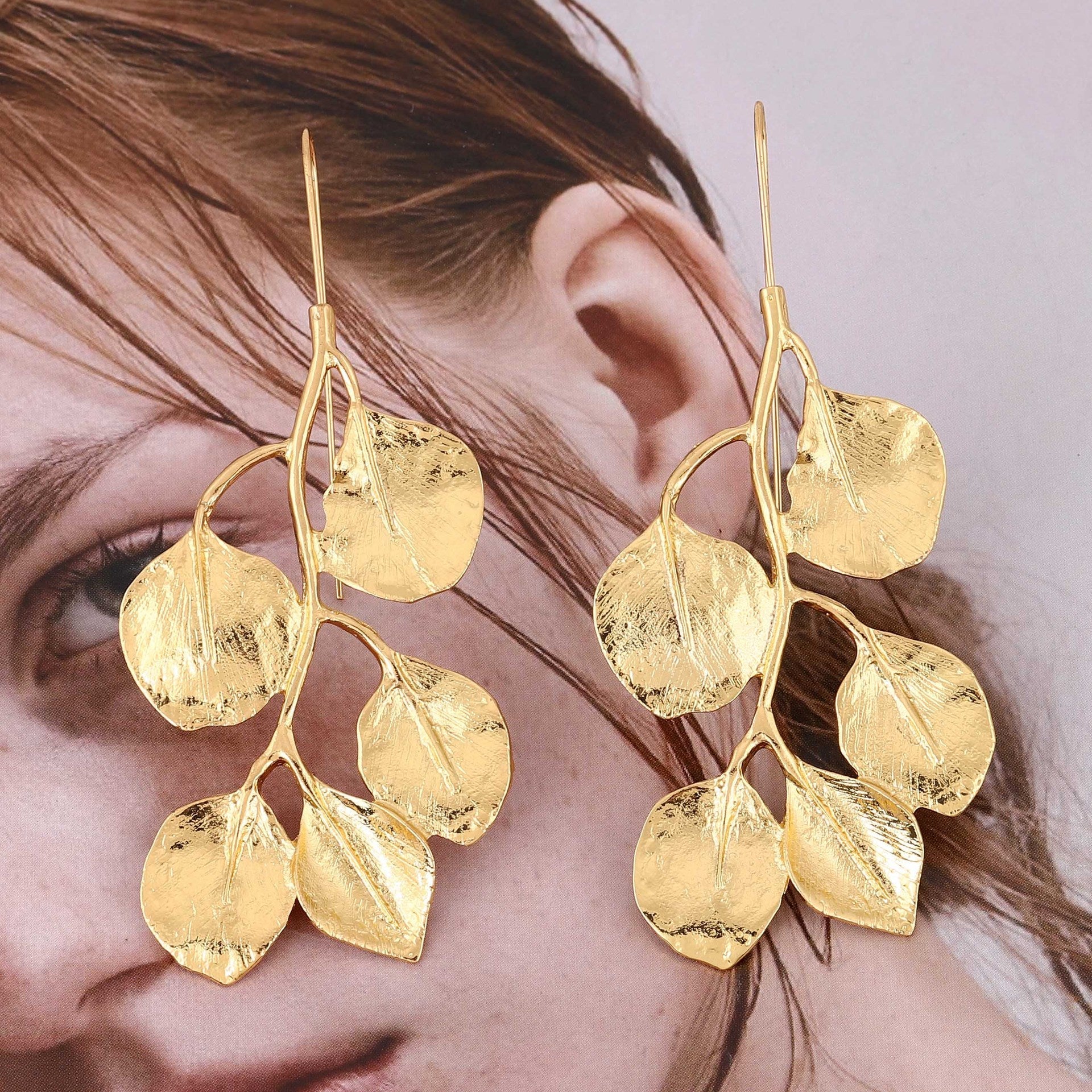 Romantic Earring for Special Moments