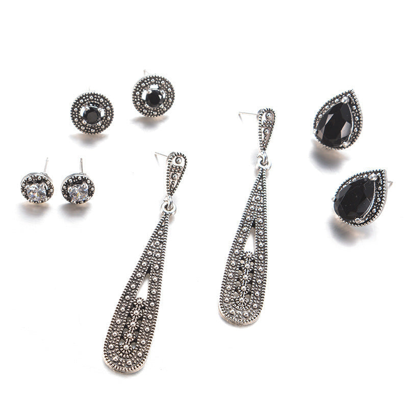 Charming Earring for Any Occasion