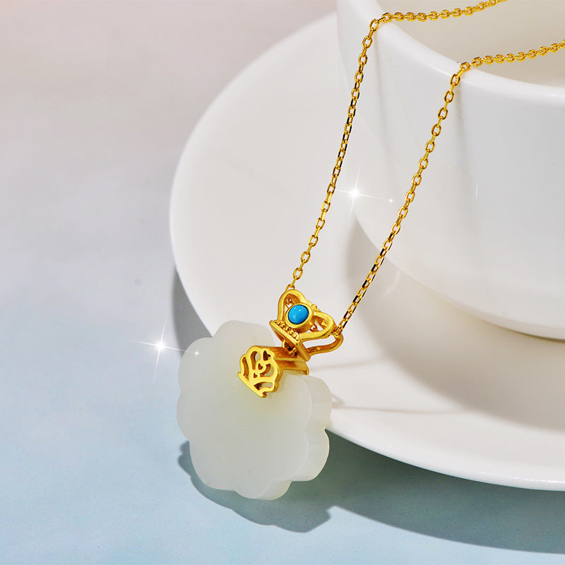 Charming Gold Necklace for Any Occasion