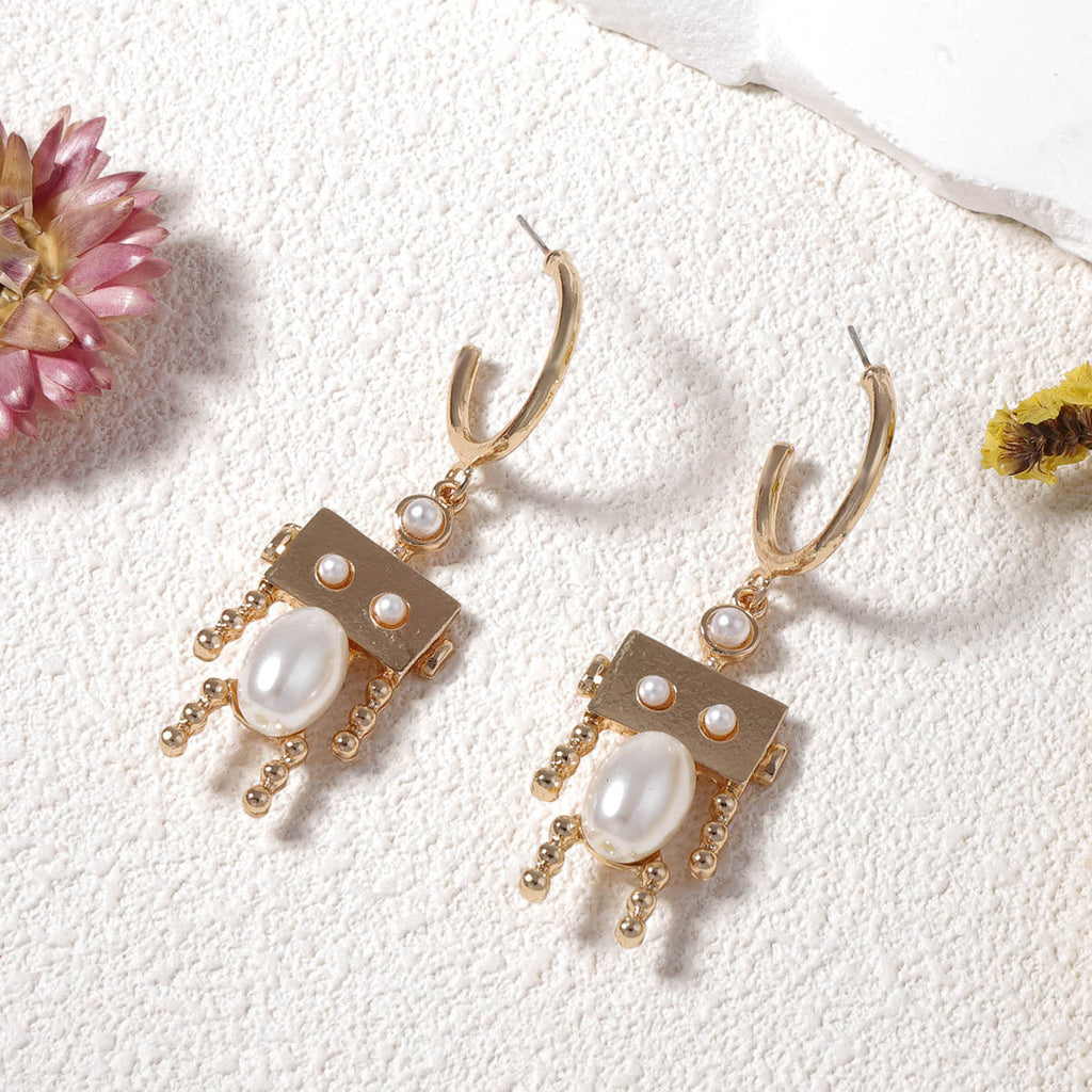Stunning Pearl Earring for Daily Wear