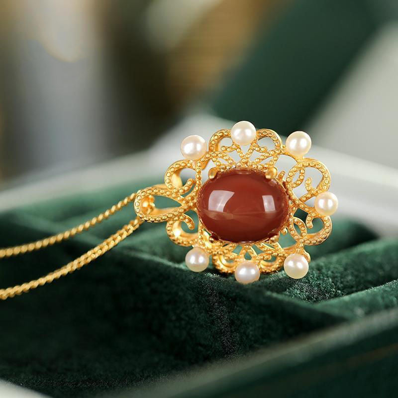 Classic Gold Necklace with Timeless Appeal