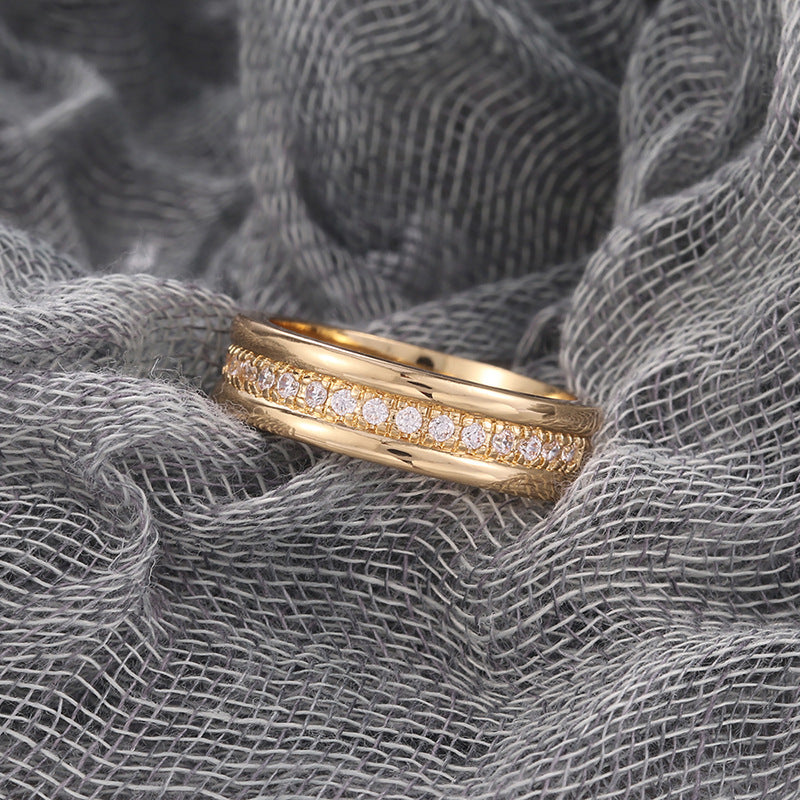 Romantic Gold Ring for Special Moments