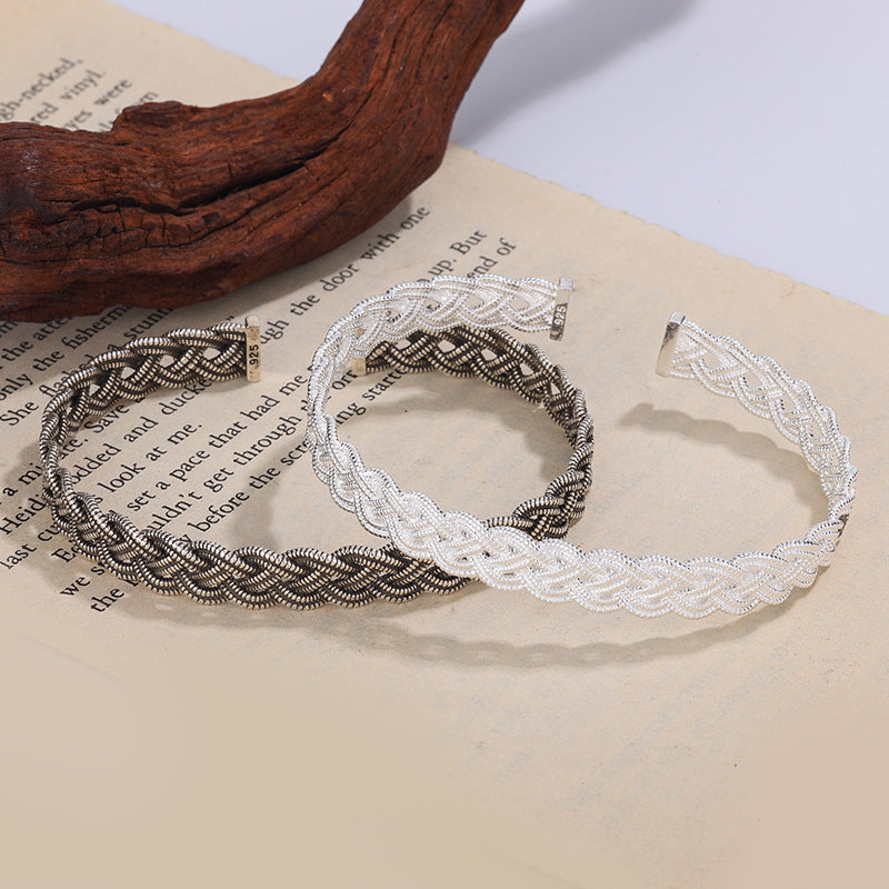 Romantic Bracelet for Special Moments