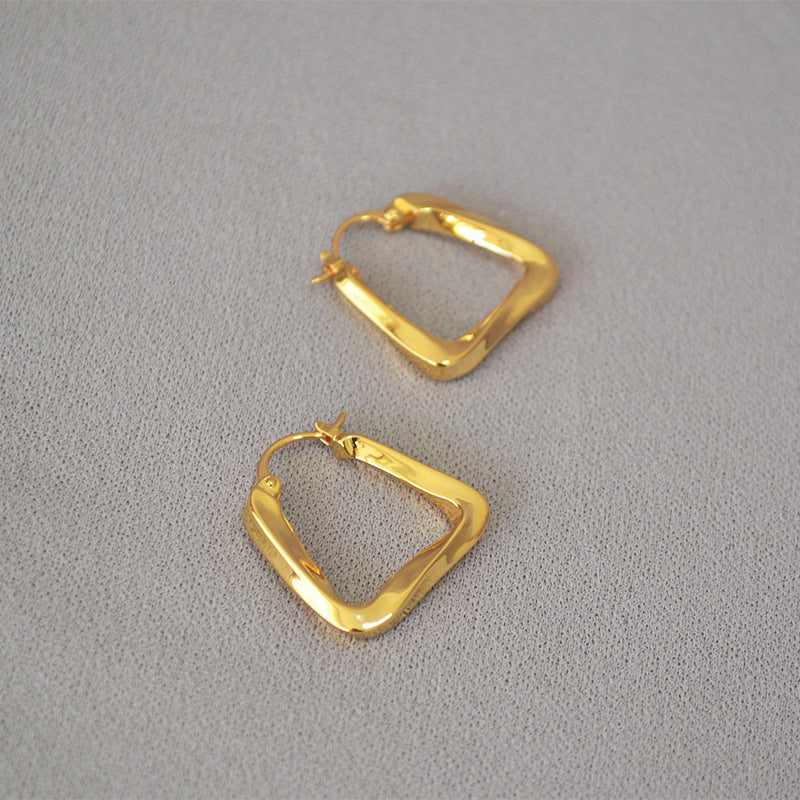 Romantic Earring for Special Moments