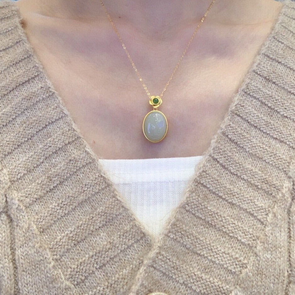 Elegant Silver Necklace for Every Occasion
