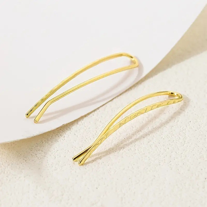 Classic Earring with Timeless Appeal