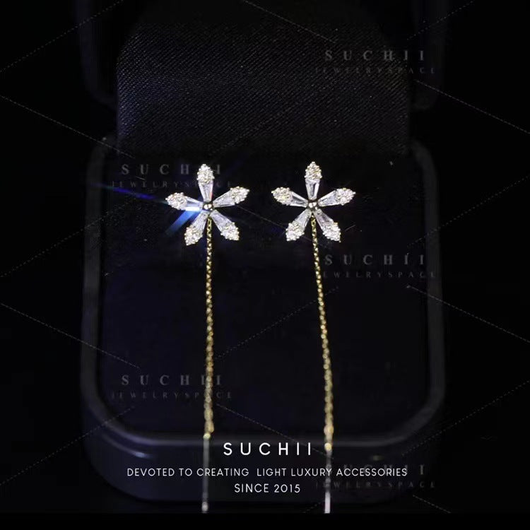 Charming Silver Set for Any Occasion