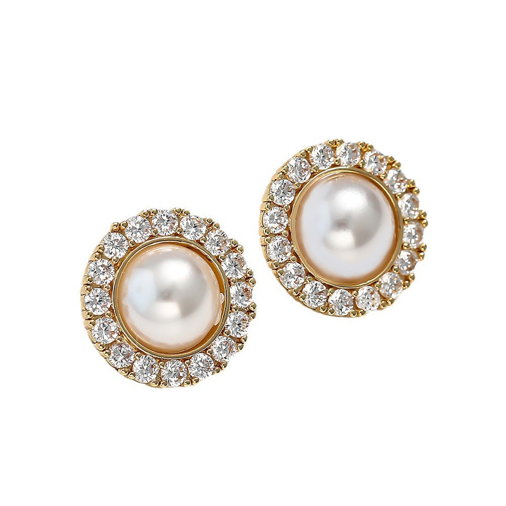 Stunning Gold Earring for Daily Wear