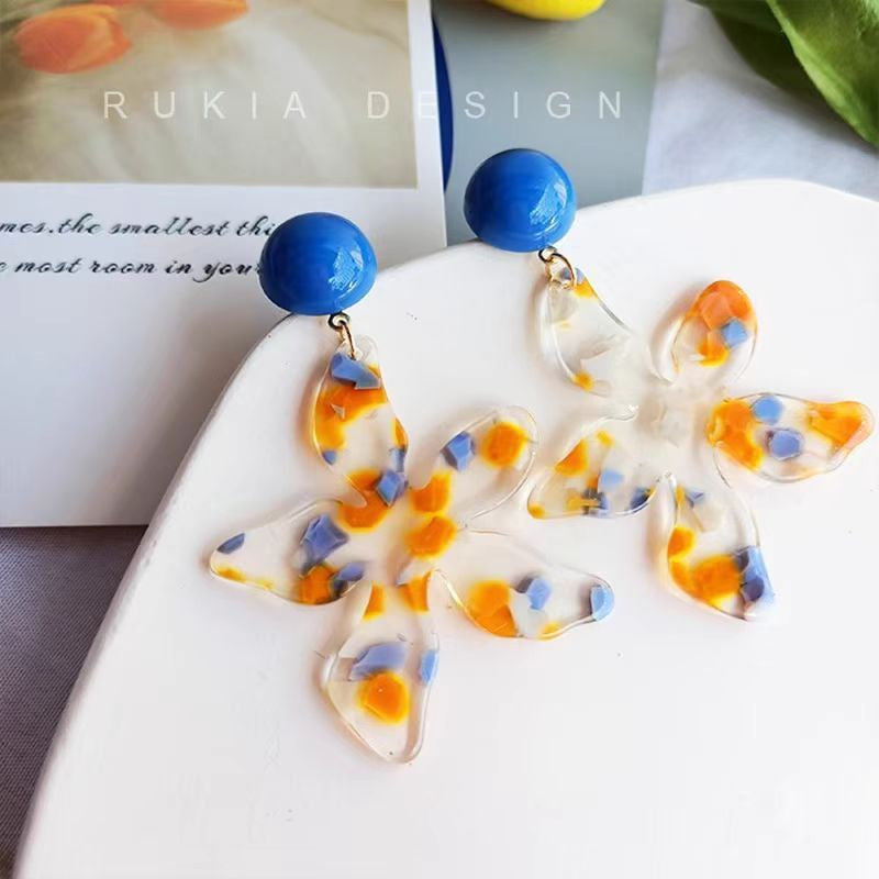 Elegant Earring for Every Occasion