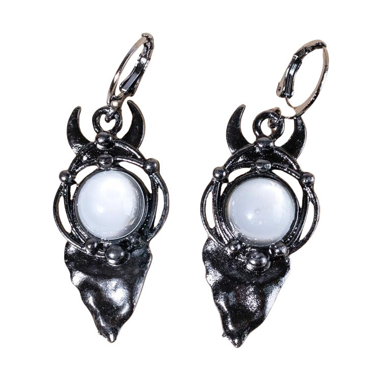 Stunning Pearl Earring for Daily Wear