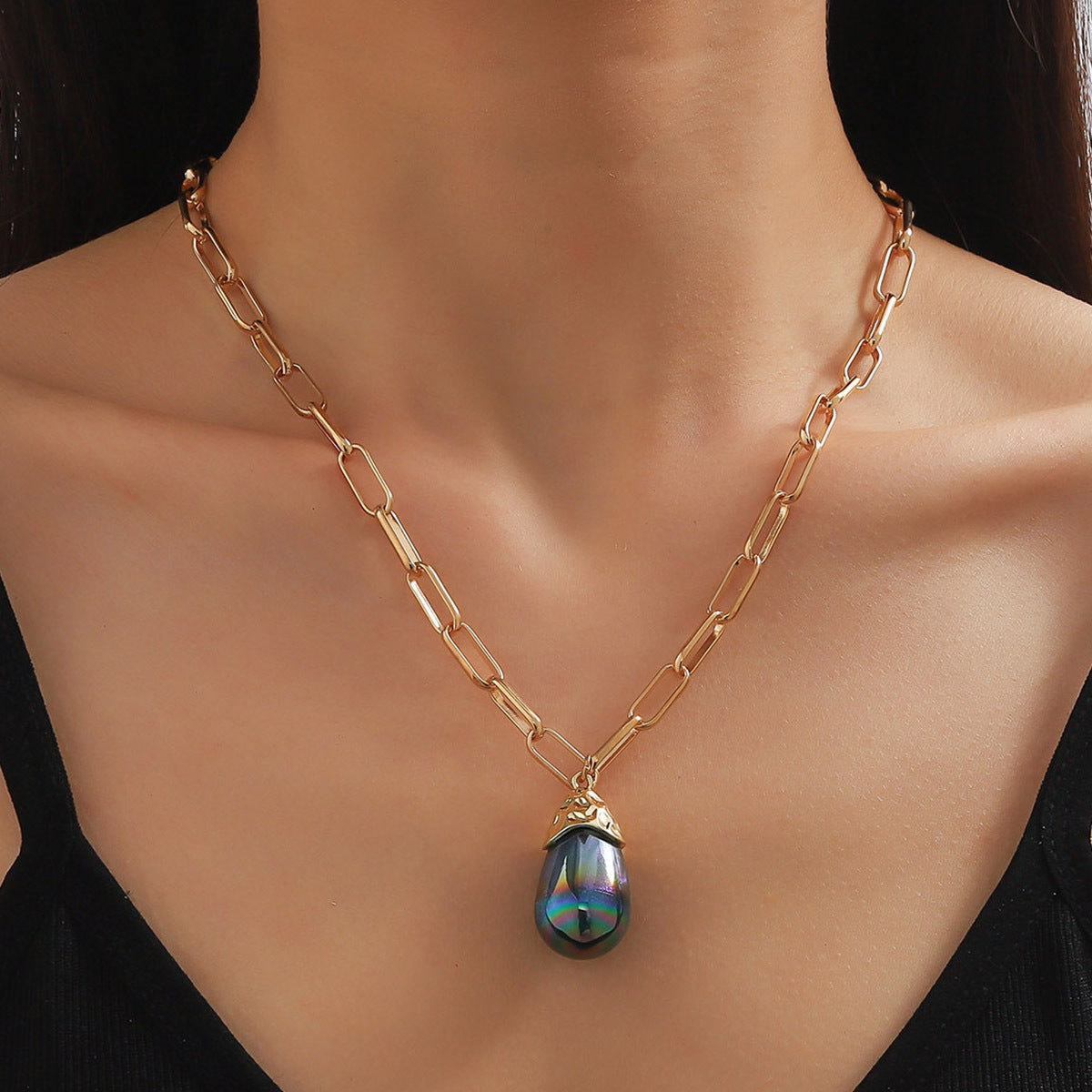 Stunning Necklace for Daily Wear