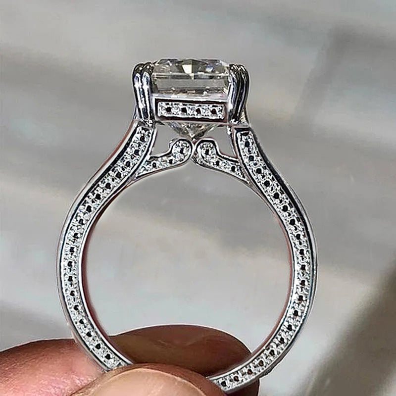 Beautiful Ring with Unique Style