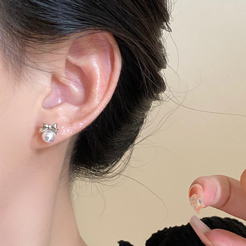 Romantic Pearl Earring for Special Moments