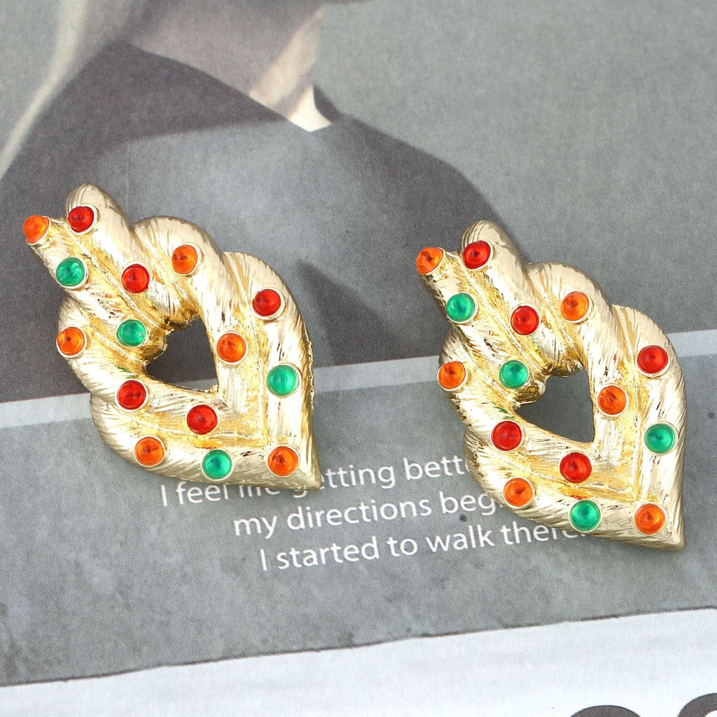 Classic Earring with Timeless Appeal