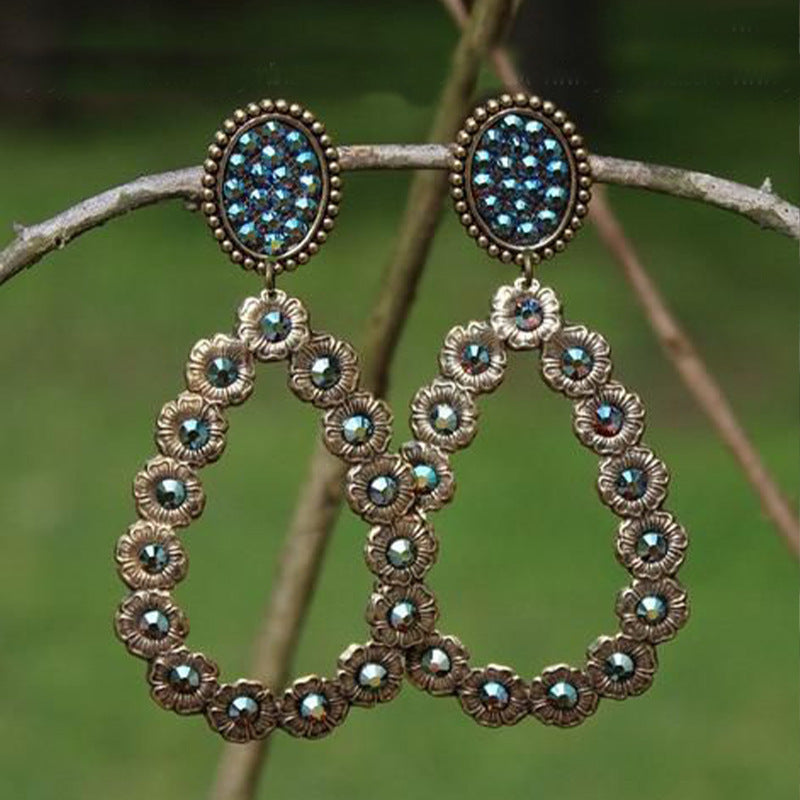 Elegant Earring for Every Occasion