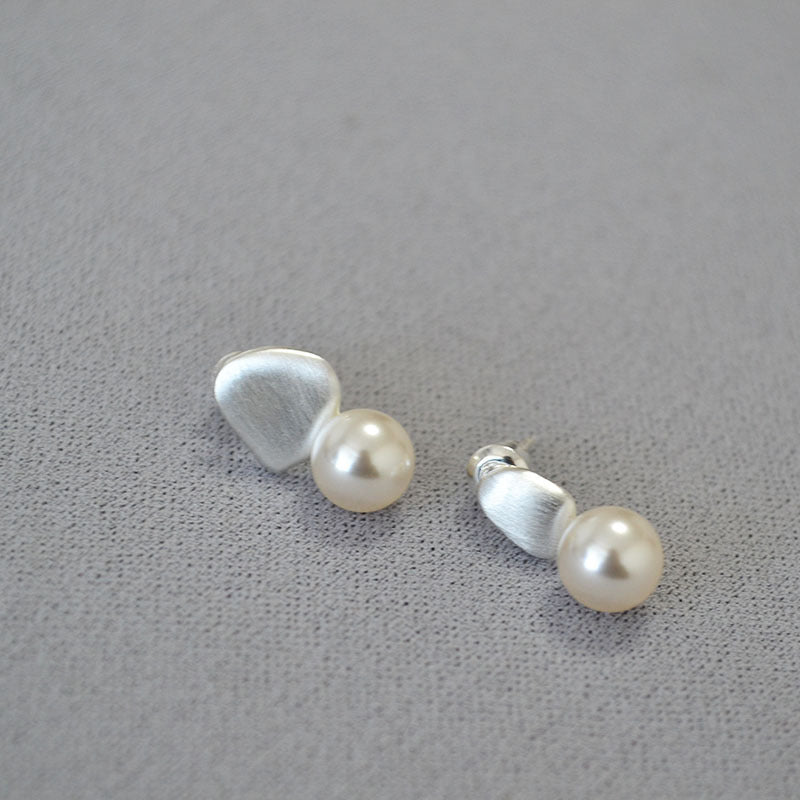 Delicate Artisan Silver Earring