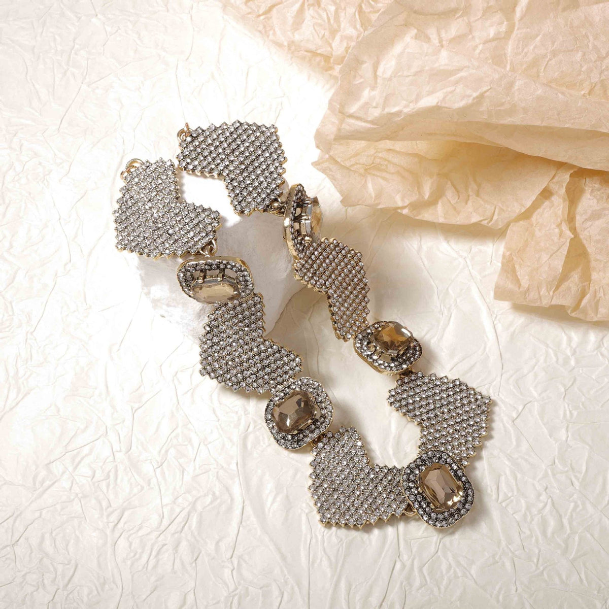 Beautiful Chain with Unique Style