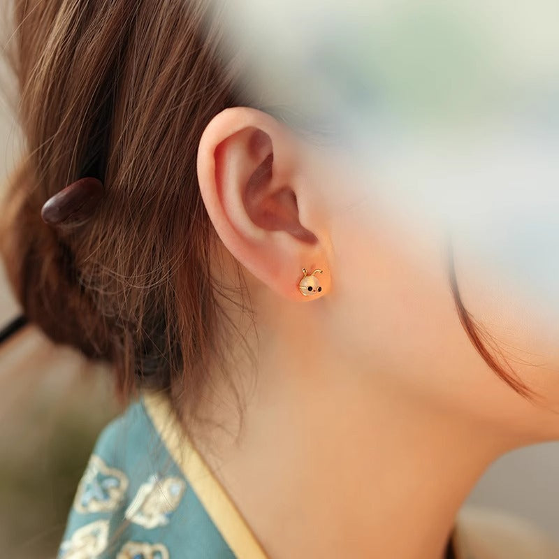 Vintage Handmade Earring