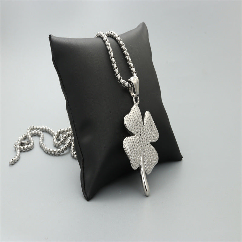 Classic Necklace with Timeless Appeal