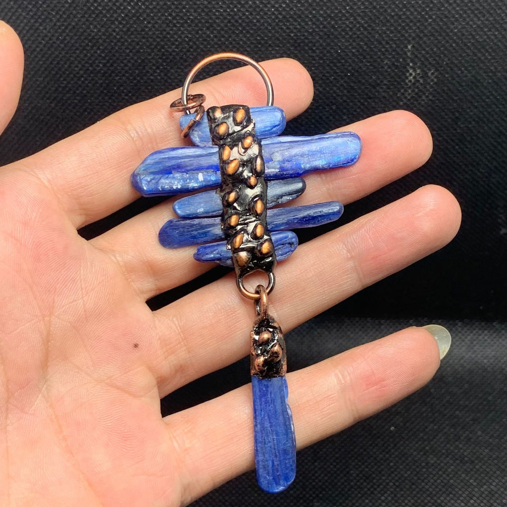 Stunning Pendant for Daily Wear