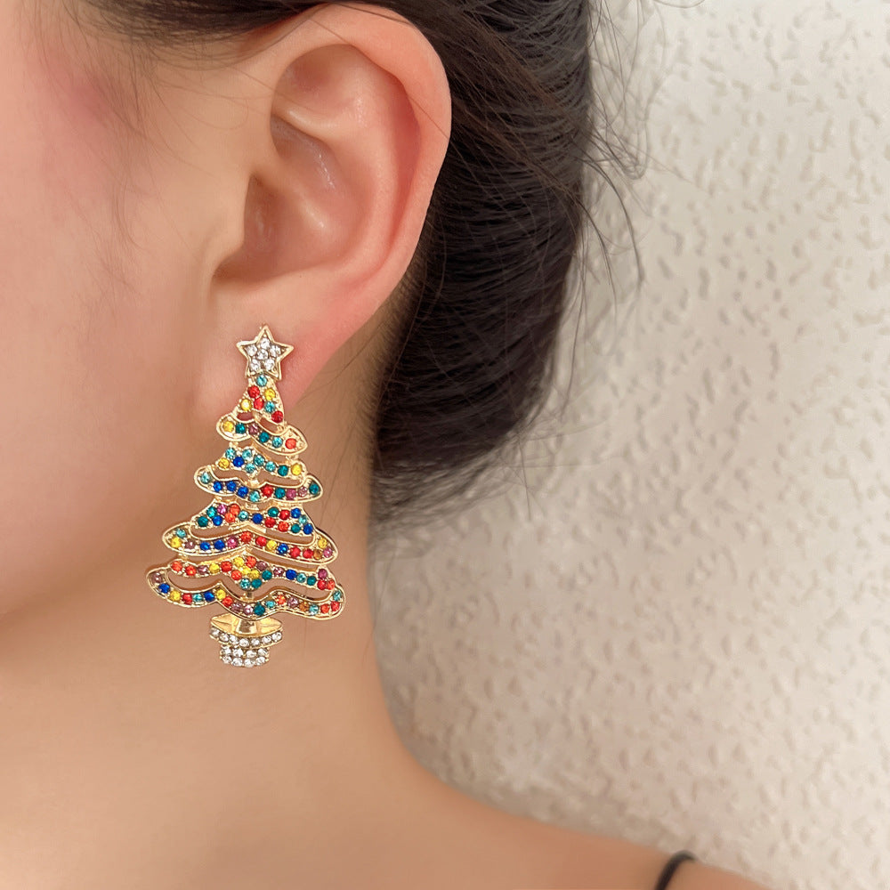 Delicate Artisan Pearl Earring