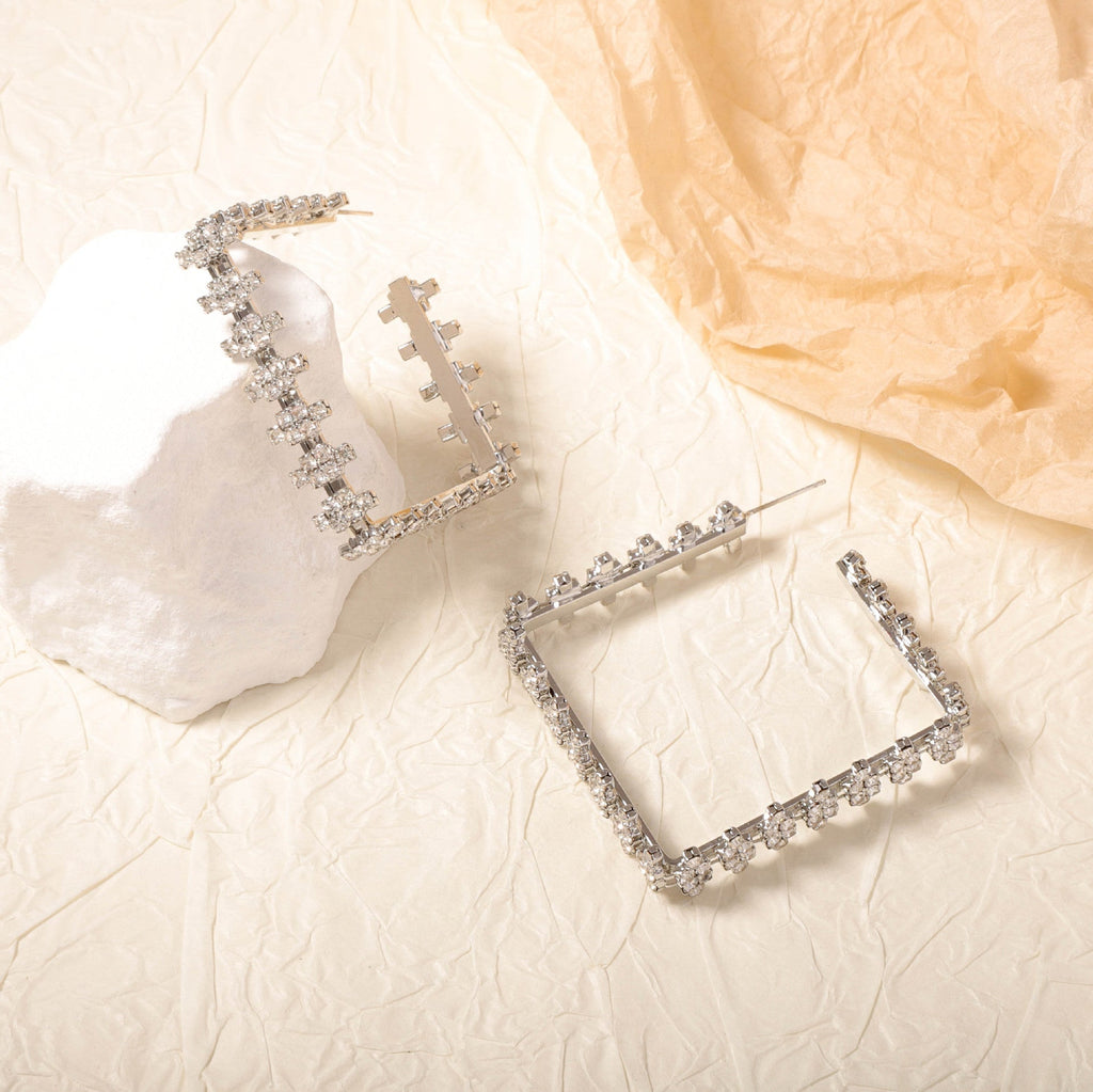 Stunning Earring for Daily Wear