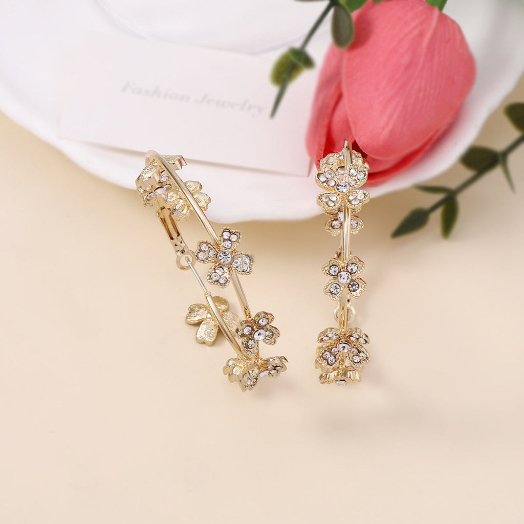 Beautiful Earring with Unique Style