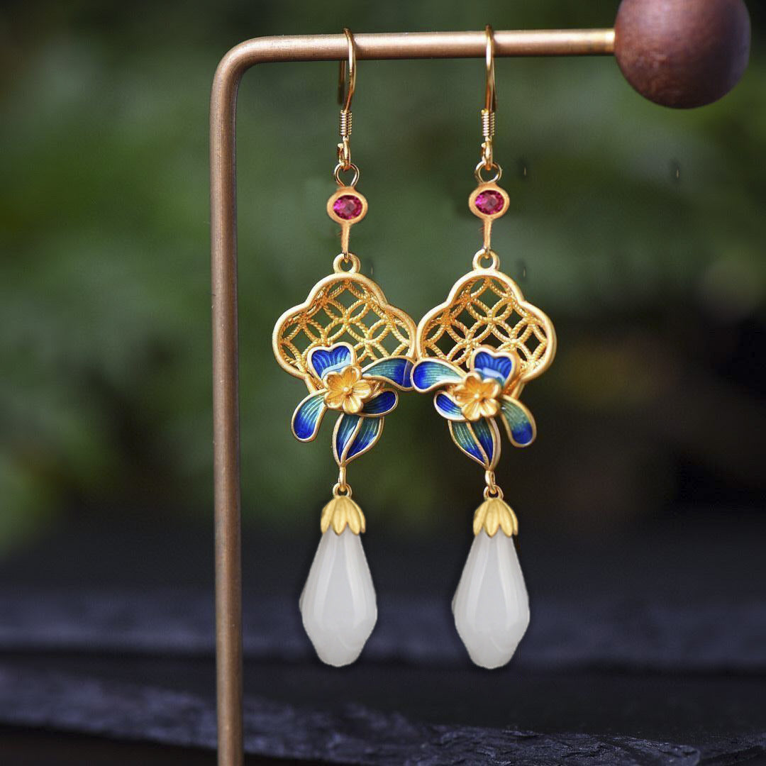 Delicate Artisan Gold Earring