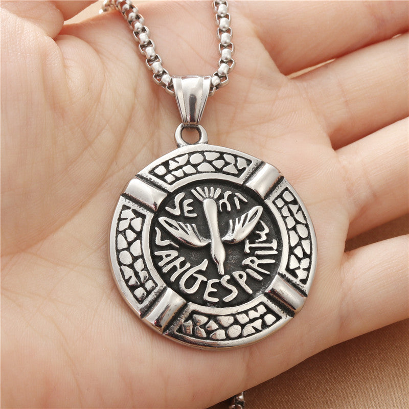 Beautiful Pendant with Unique Style