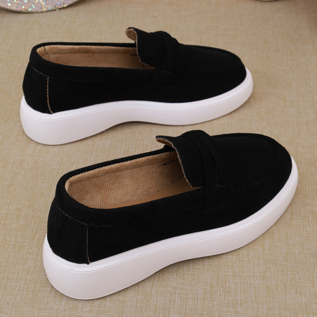 Chic Orthopedic Shoes with Unique Design