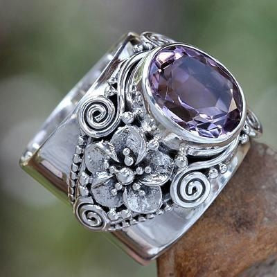 Beautiful Silver Ring with Unique Style