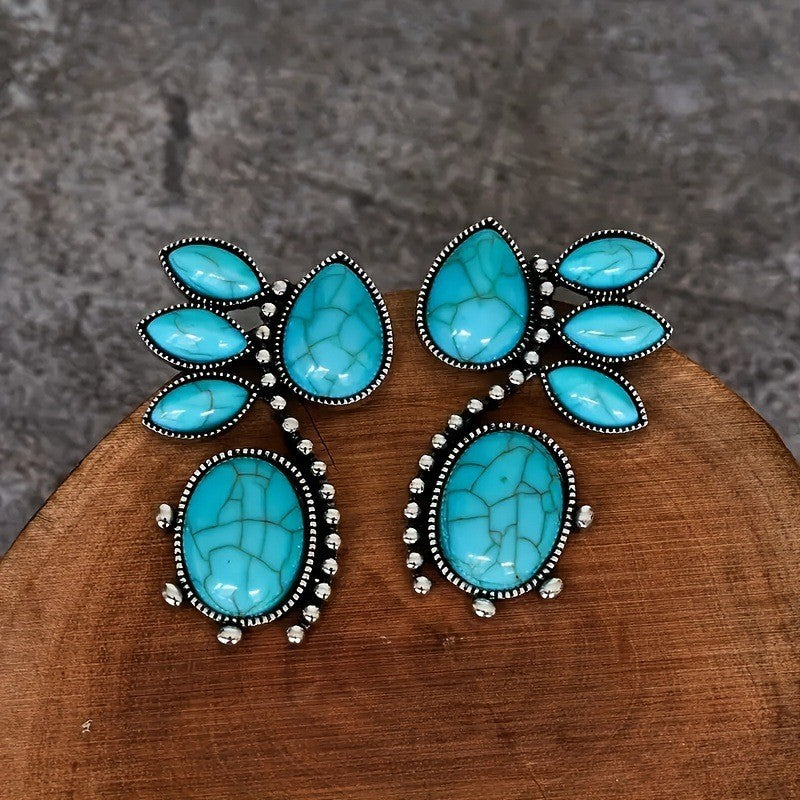 Stunning Earring for Daily Wear