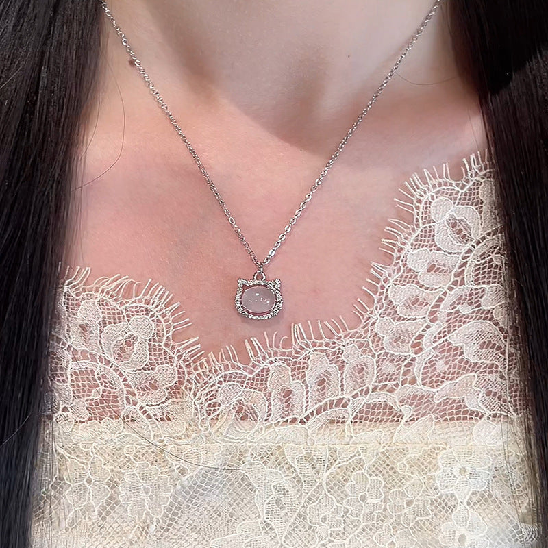 Stunning Necklace for Daily Wear