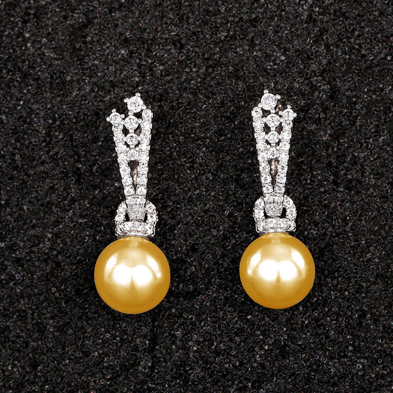 Romantic Pearl Earring for Special Moments