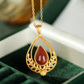 Classic Gold Necklace with Timeless Appeal