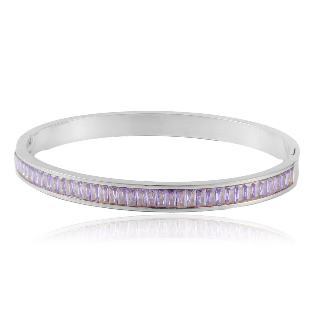 Beautiful Bracelet with Unique Style