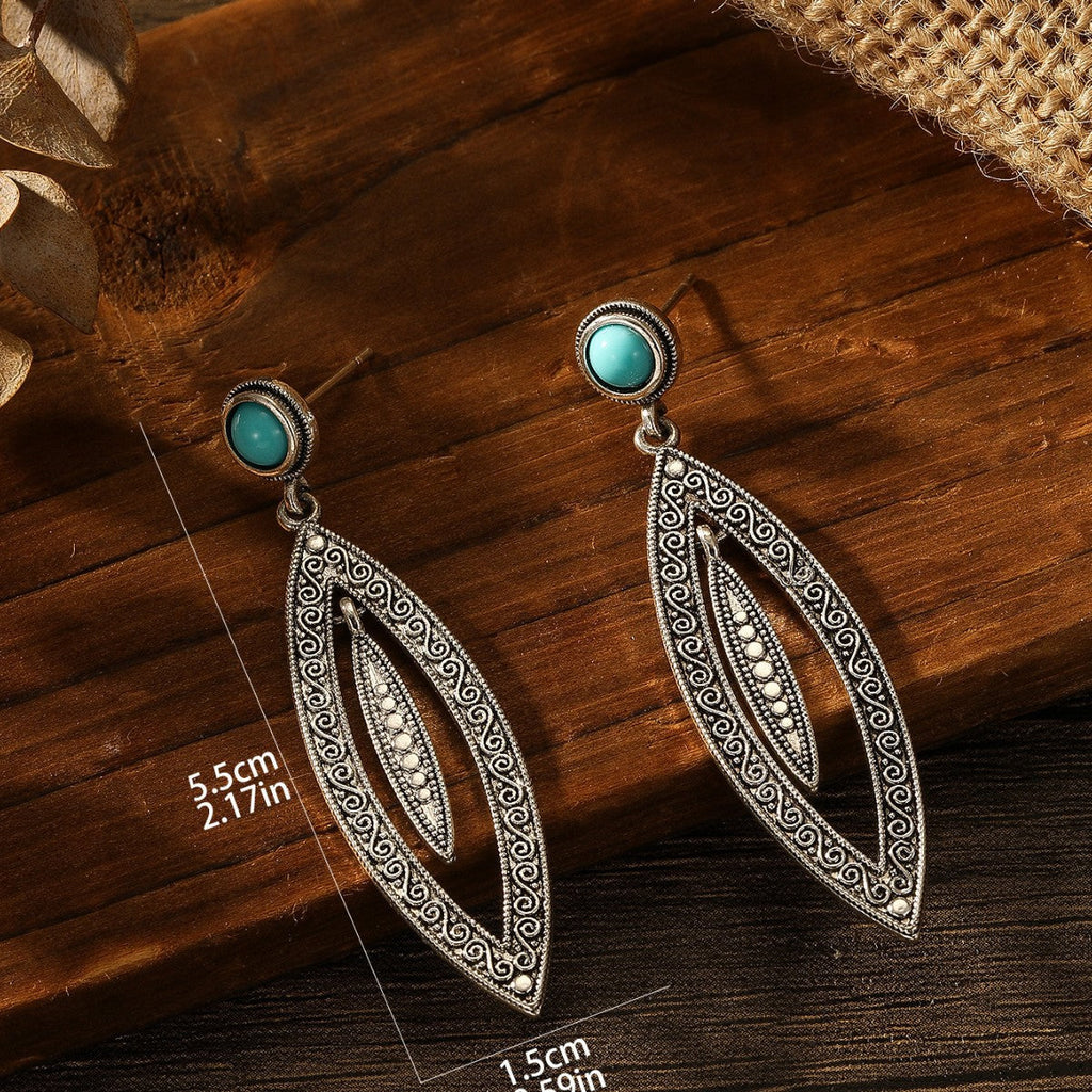 Classic Earring with Timeless Appeal